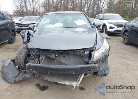 2009 Honda Accord 2.4 Ex-L z USA, uszkodzony, nr VIN 1HGCP26819A030909